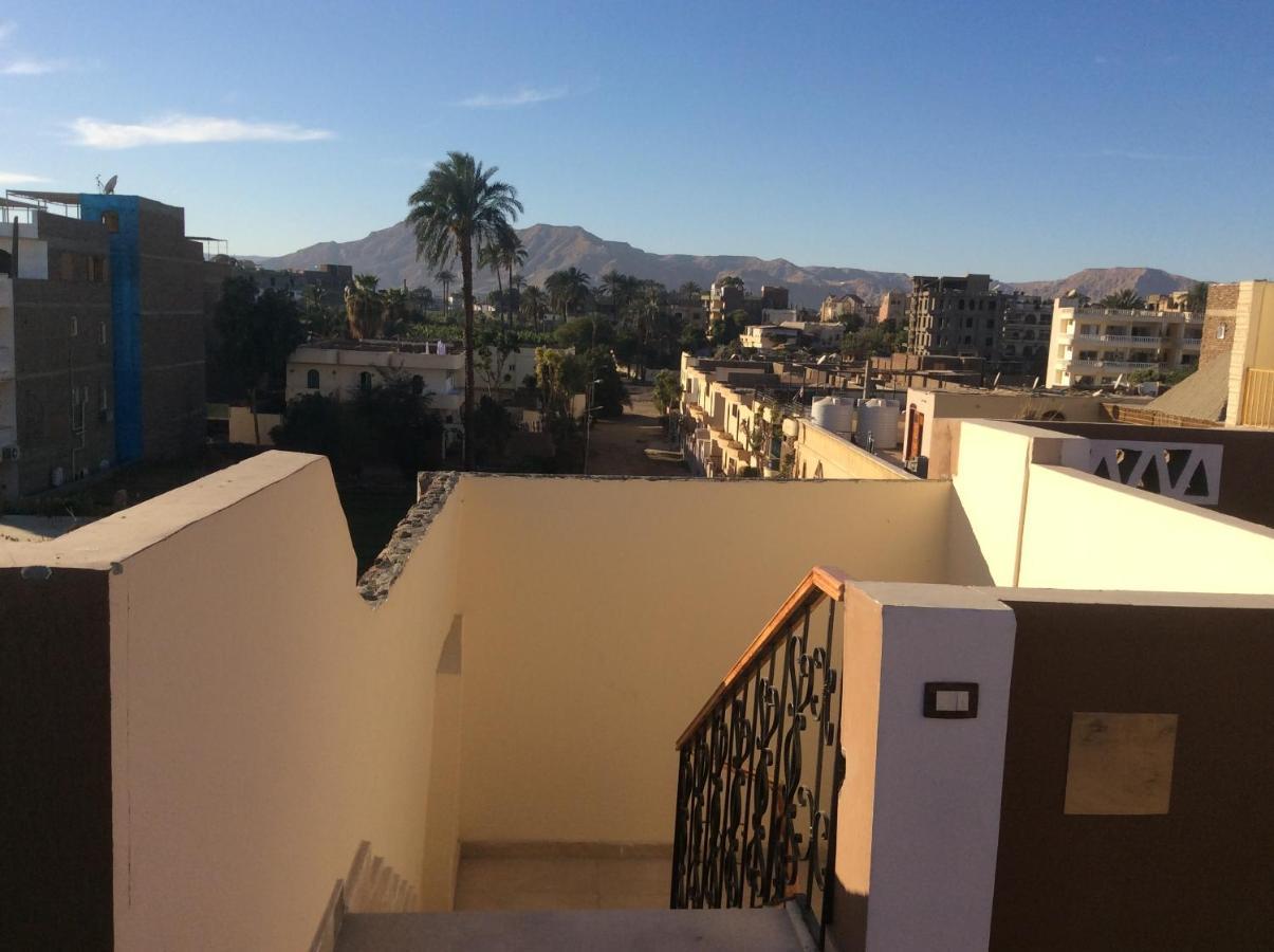 The Brown House Apartment Luxor Luaran gambar